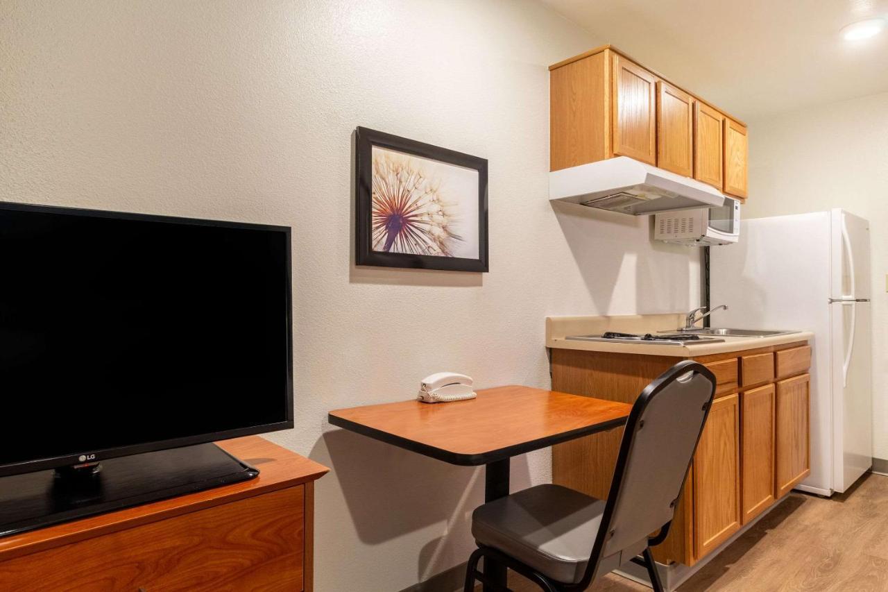 Woodspring Suites Conroe Εξωτερικό φωτογραφία
