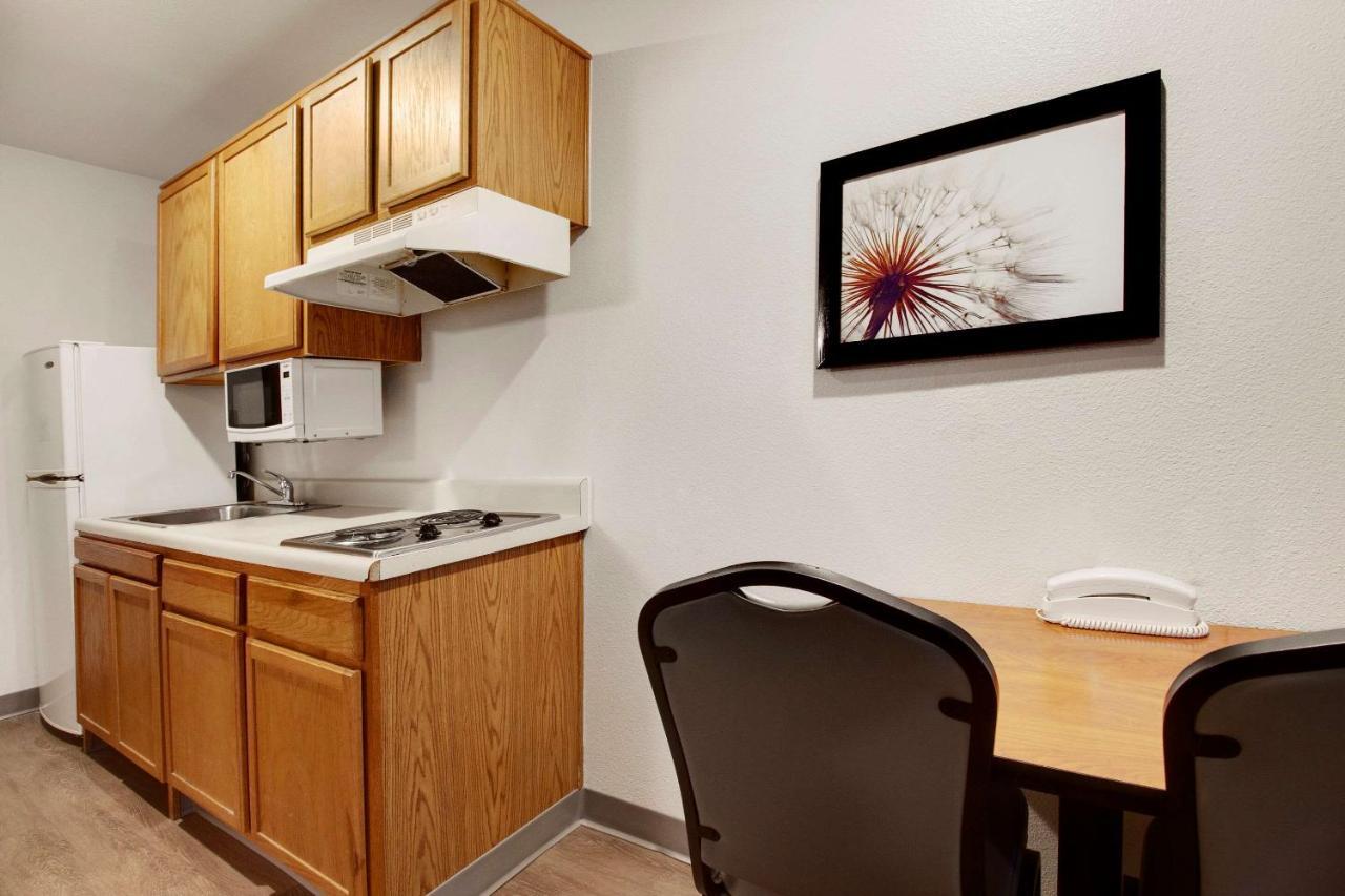 Woodspring Suites Conroe Εξωτερικό φωτογραφία