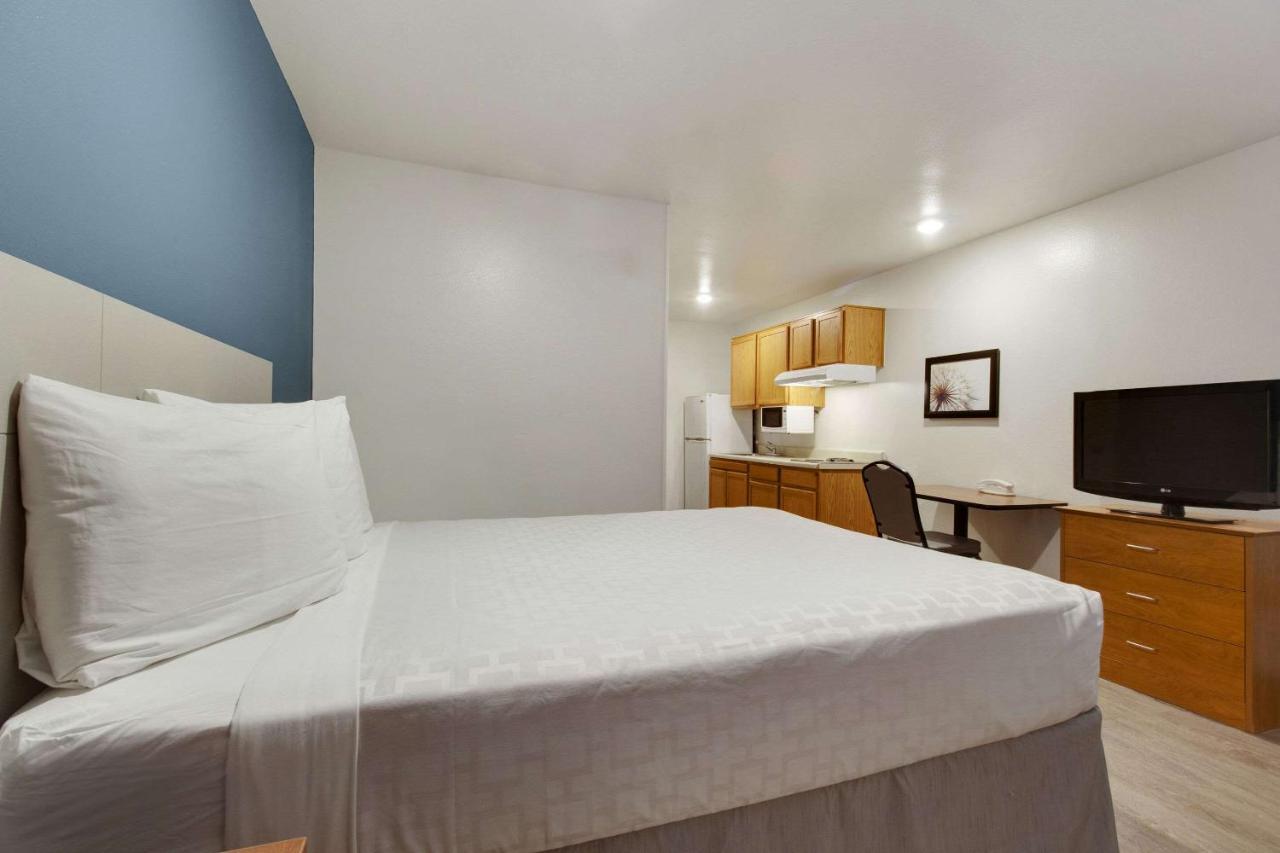 Woodspring Suites Conroe Εξωτερικό φωτογραφία