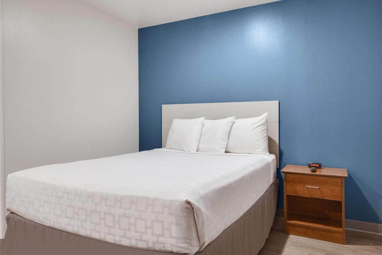 Woodspring Suites Conroe Εξωτερικό φωτογραφία